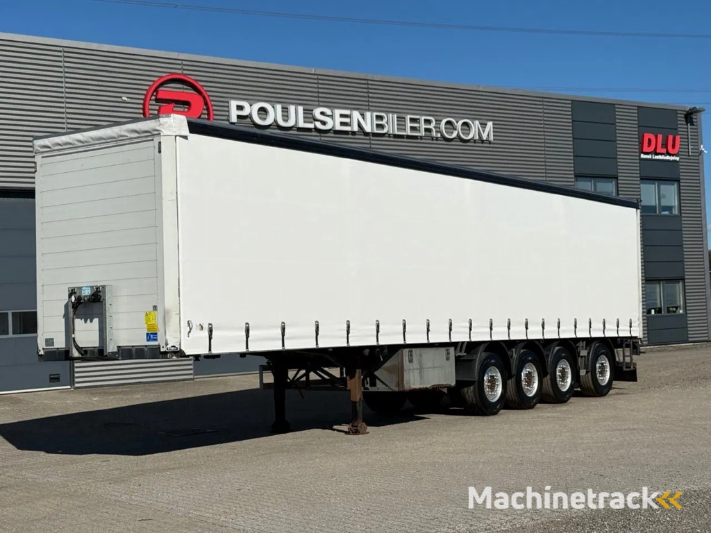 BP Trailer 4-axle sliding curtain trailer with forklift mount