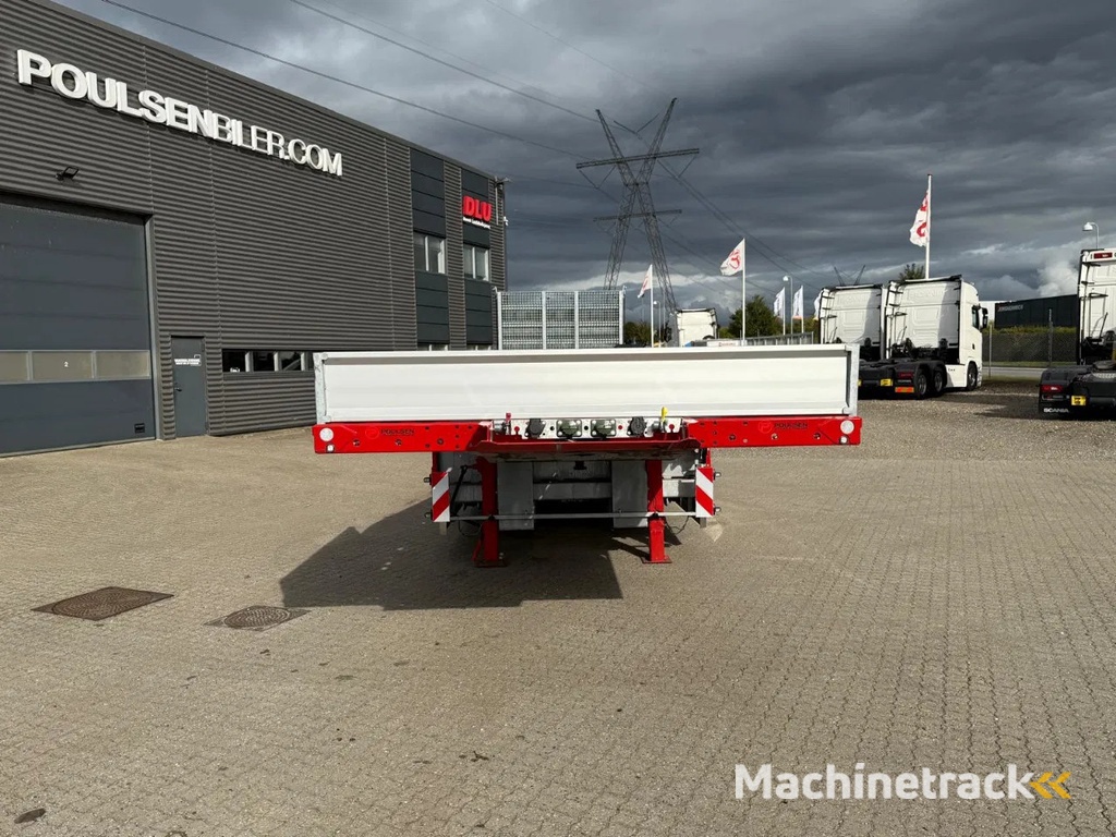 Hangler 3-axle Machinery trailer with hydraulik lift of platform