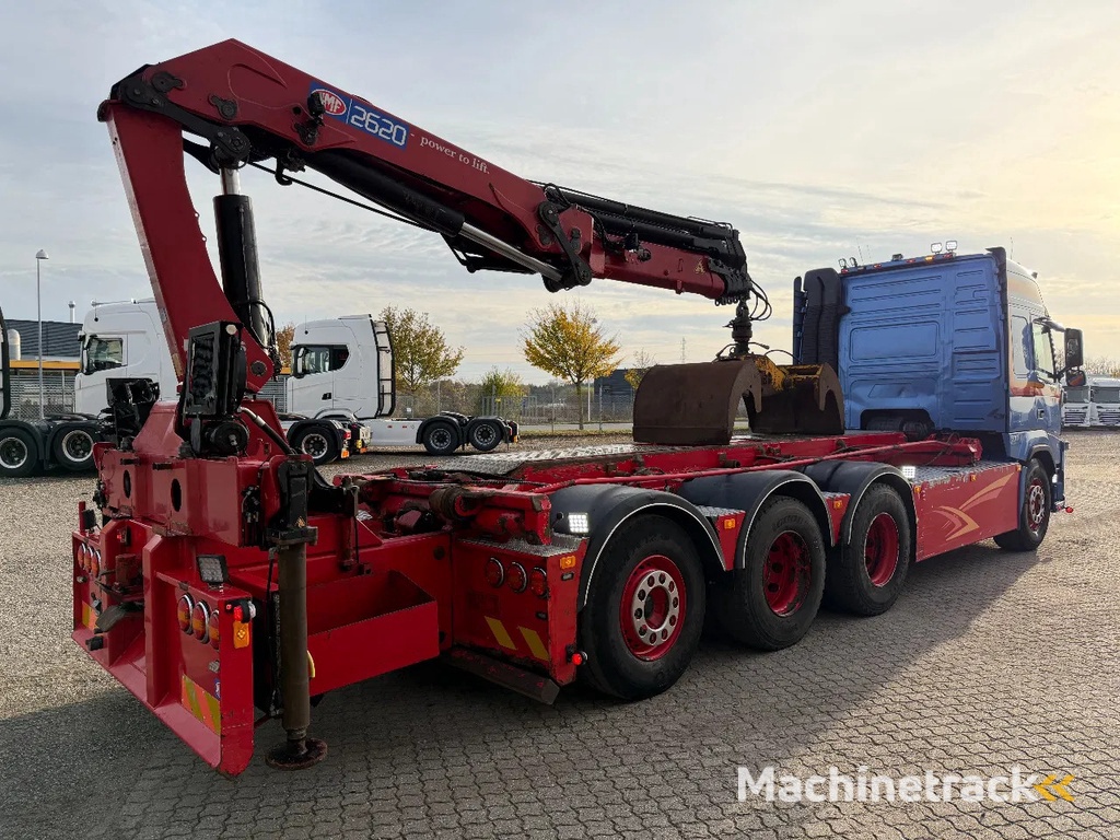 Volvo FM 500 FM 500 8x4*4 with crane + 3-way tipping cable system