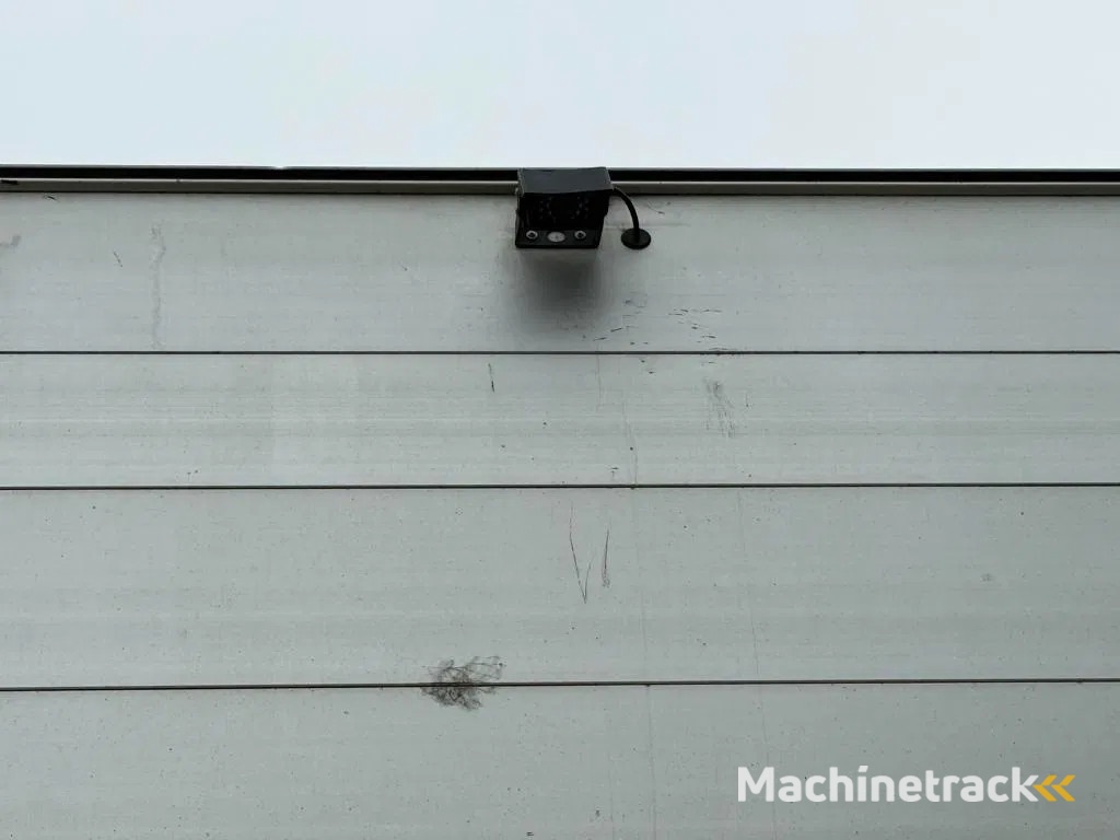 Volvo FM 380 6x2*4 sliding curtain with kinnegrip post