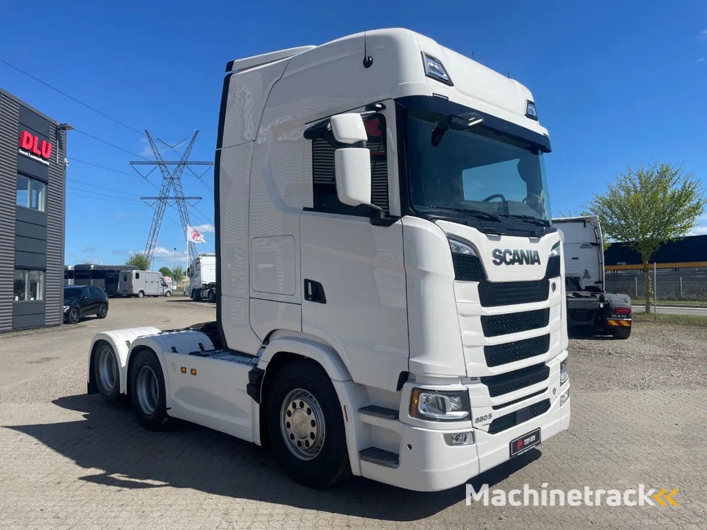 Scania S660 V8 6x2