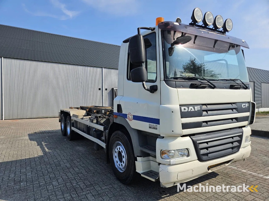 DAF CF 85 360 Manual 10 Tyres