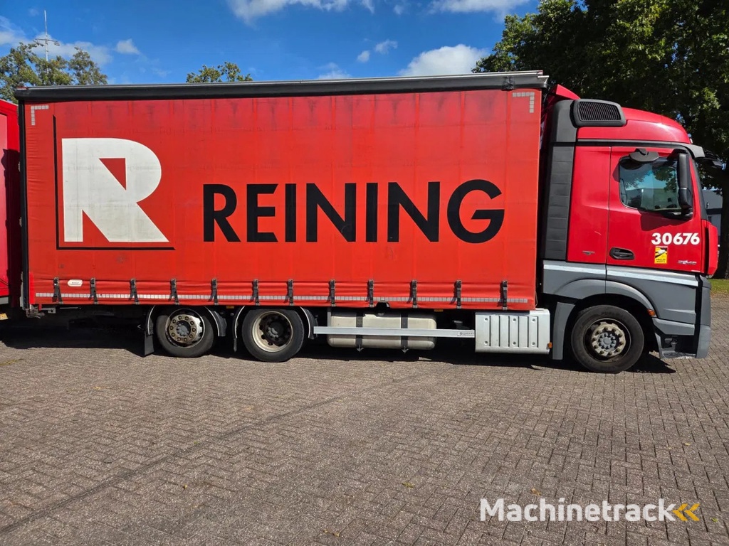 Mercedes-Benz Actros 2545 6X2 Retarder Volumecombi