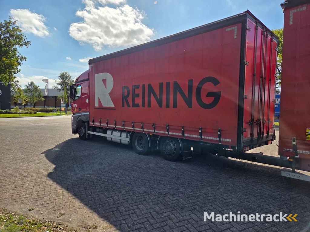 Mercedes-Benz Actros 2545 6X2 Retarder Volumecombi