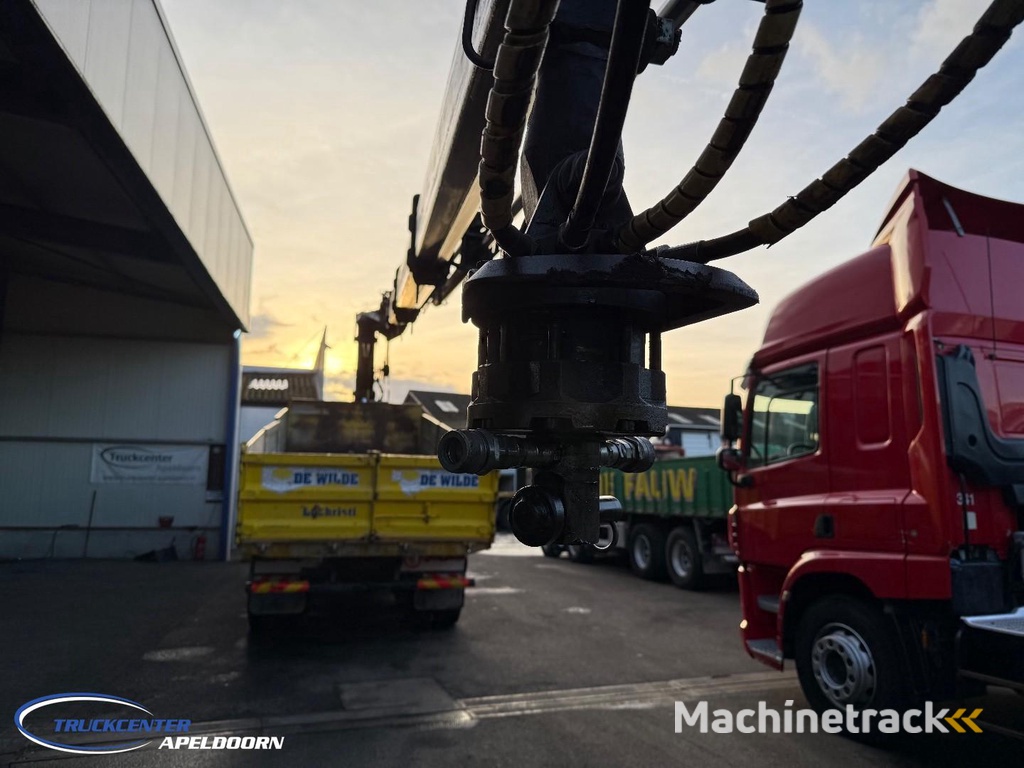 Scania P124-420 8x4 Naafreductie, Bladgeveerd, Handgeschakeld, HIAB 322 E5 TC11230