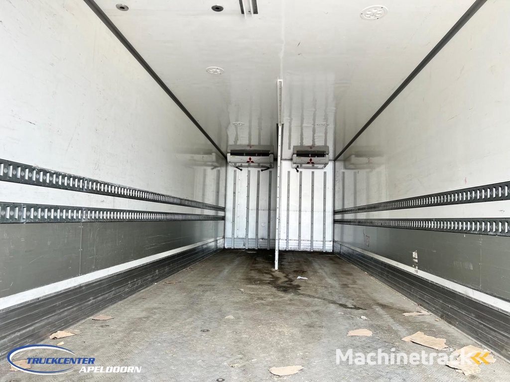 Scania R410 Mitsubishi Multitemp 3 zone, 8x4, 2000 kg lift TC10946