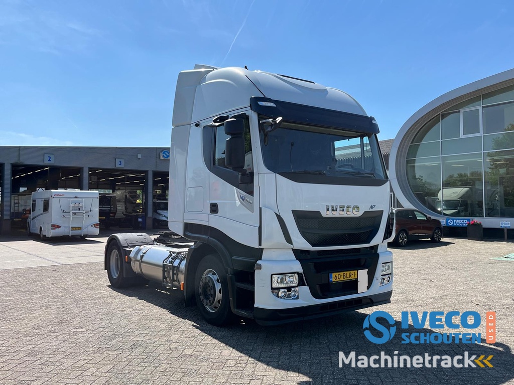 Iveco Stralis AS440S46T/P LNG 4x2 |