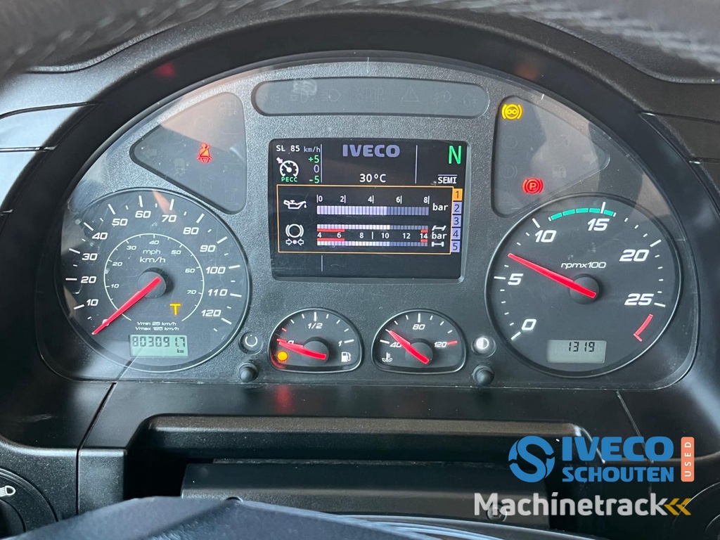 Iveco Stralis AS440S46T/P LNG 4x2 |