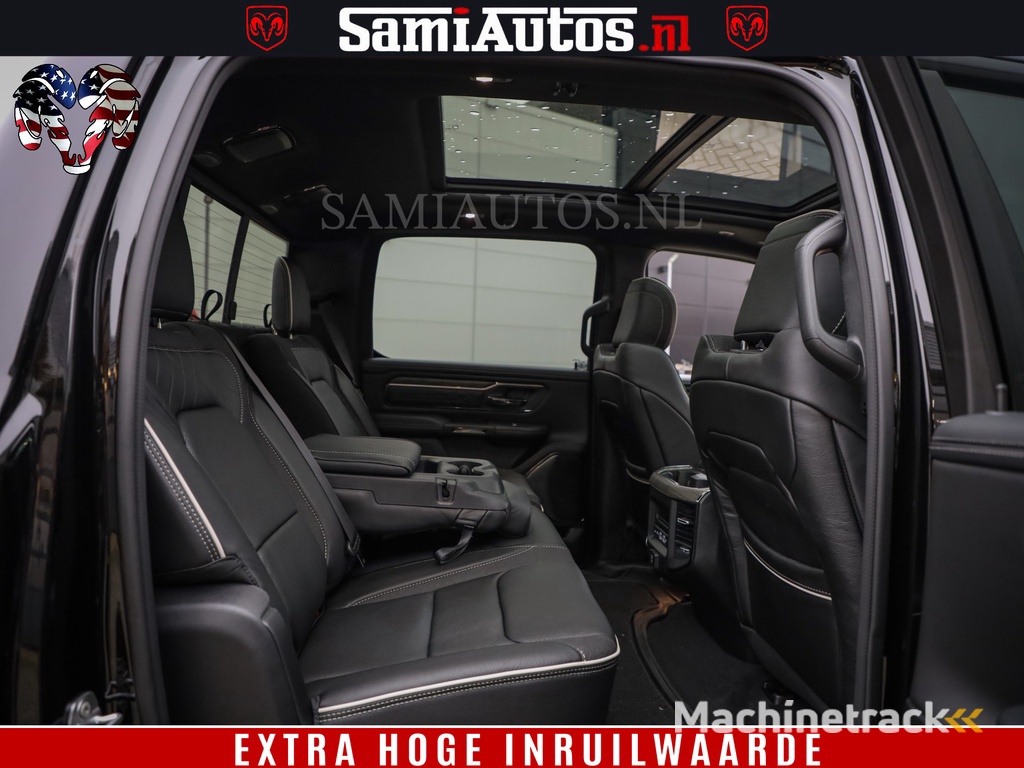 Dodge Ram 1500 Limited Night H.O 540HP 706Nm | Massage + Full Option | De Meest Luxe en Volle Pick-Up in zijn Klasse | Comfortabele Dubbele Cabine met Royale 5 Zitplaatsen | BPM vrij | Nu Leverbaar uit Voorraad | Voorraad Nr 2333 - 5129