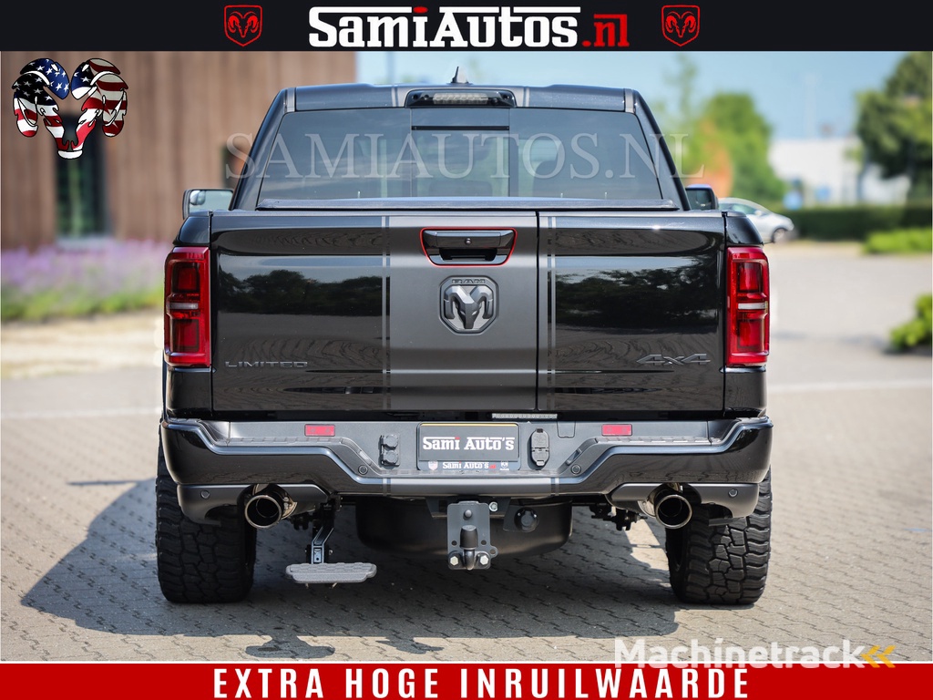 Dodge Ram 1500 Limited Night High Output 540HP 706Nm | Massage + Full Option | De Meest Luxe en Volle Pick-Up in zijn Klasse | Comfortabele Dubbele Cabine met Royale 5 Zitplaatsen | BPM vrij | Nu Leverbaar uit Voorraad | Voorraad Nr 2331 - 5133