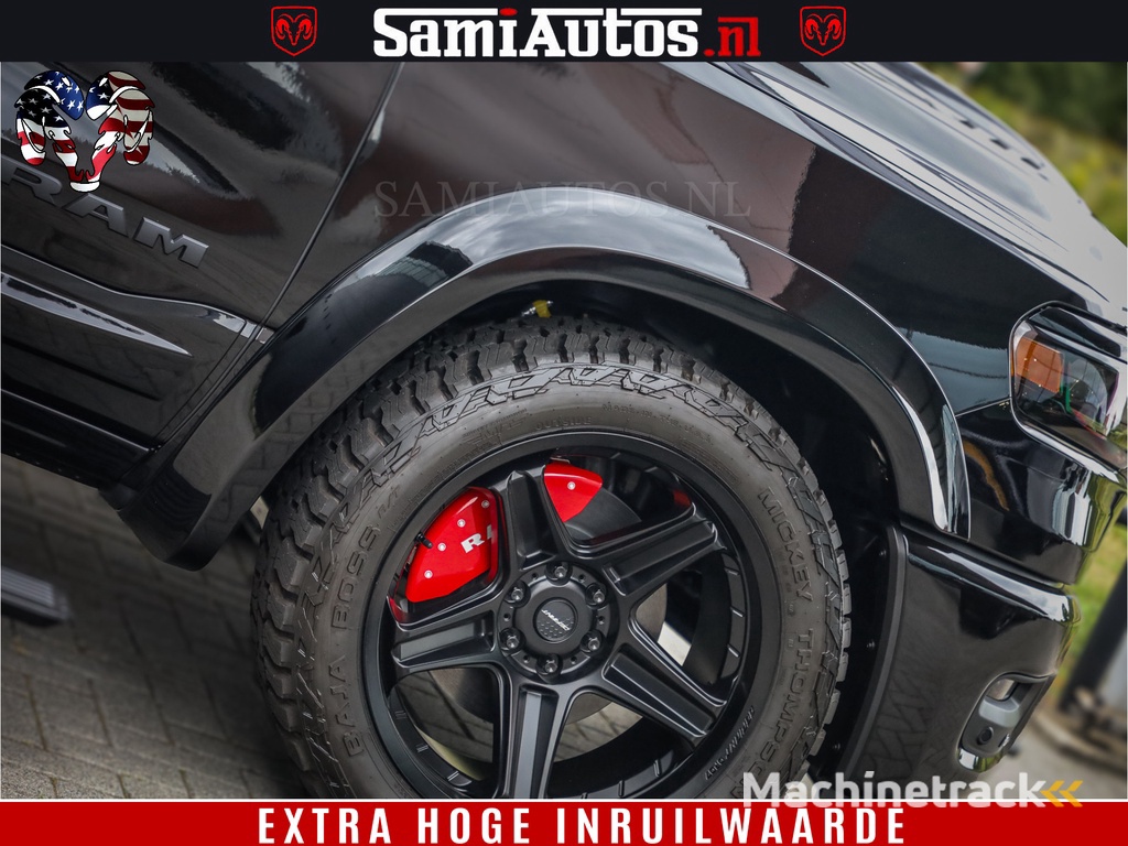 Dodge RAM 1500 Night Premium | Full Option | De Meest Luxe Pick-Up in zijn Klasse | Comfortabele Dubbele Cabine met Royale 5 Zitplaatsen | BPM vrij | Nu Leverbaar uit Voorraad | Voorraad Nr 2282 - 3332