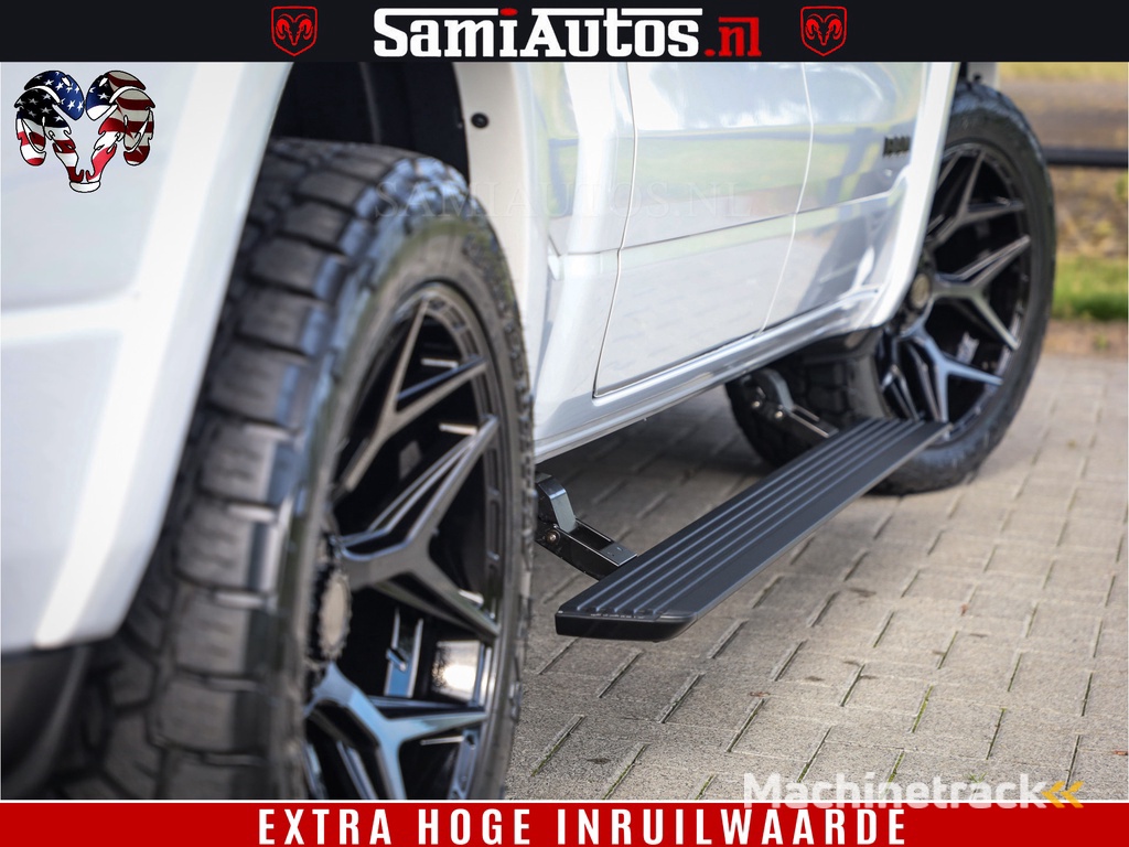 Dodge Ram 1500 1500 Limited Night High Output 540HP 706Nm | Massage + Full Option | De Meest Luxe en Volle Pick-Up in zijn Klasse | Comfortabele Dubbele Cabine met Royale 5 Zitplaatsen | BPM vrij | Nu Leverbaar uit Voorraad | Voorraad Nr 2352 - 7649