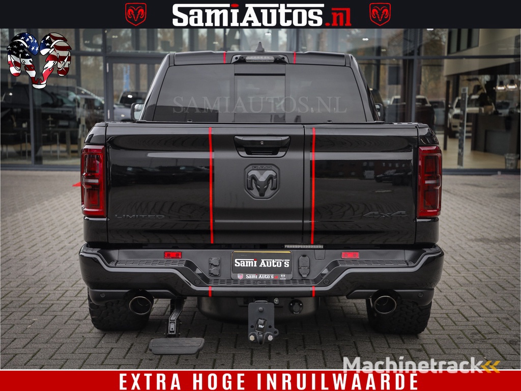 Dodge Ram 1500 Limited Night H.O 540HP 706Nm | Massage + Full Option | De Meest Luxe en Volle Pick-Up in zijn Klasse | Comfortabele Dubbele Cabine met Royale 5 Zitplaatsen | BPM vrij | Nu Leverbaar uit Voorraad | Voorraad Nr 2334 - 5409