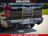 Minituur van Dodge Ram 1500 Limited Night High Output 540HP 706Nm | Massage + Full Option | De Meest Luxe en Volle Pick-Up in zijn Klasse | Comfortabele Dubbele Cabine met Royale 5 Zitplaatsen | BPM vrij | Nu Leverbaar uit Voorraad | Voorraad Nr 2356 - 0990