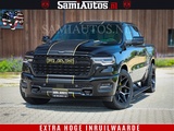 Minituur van Dodge Ram 1500 Limited Night High Output 540HP 706Nm | Massage + Full Option | De Meest Luxe en Volle Pick-Up in zijn Klasse | Comfortabele Dubbele Cabine met Royale 5 Zitplaatsen | BPM vrij | Nu Leverbaar uit Voorraad | Voorraad Nr 2356 - 0990