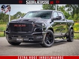 Minituur van Dodge RAM 1500 Night Premium | Full Option | De Meest Luxe Pick-Up in zijn Klasse | Comfortabele Dubbele Cabine met Royale 5 Zitplaatsen | BPM vrij | Nu Leverbaar uit Voorraad | Voorraad Nr 2282 - 3332