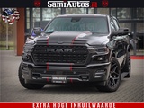 Minituur van Dodge Ram 1500 Limited Night High Output 540HP 706Nm | Massage + Full Option | De Meest Luxe en Volle Pick-Up in zijn Klasse | Comfortabele Dubbele Cabine met Royale 5 Zitplaatsen | BPM vrij | Nu Leverbaar uit Voorraad | Voorraad Nr 2357 - 5182