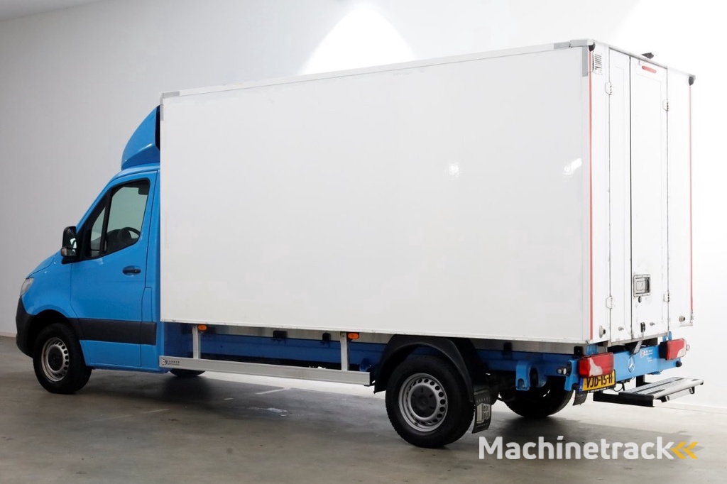 Mercedes-Benz Sprinter 311 CDI 7G Automaat RWD Bakwagen met achterdeuren Airco 01-2021