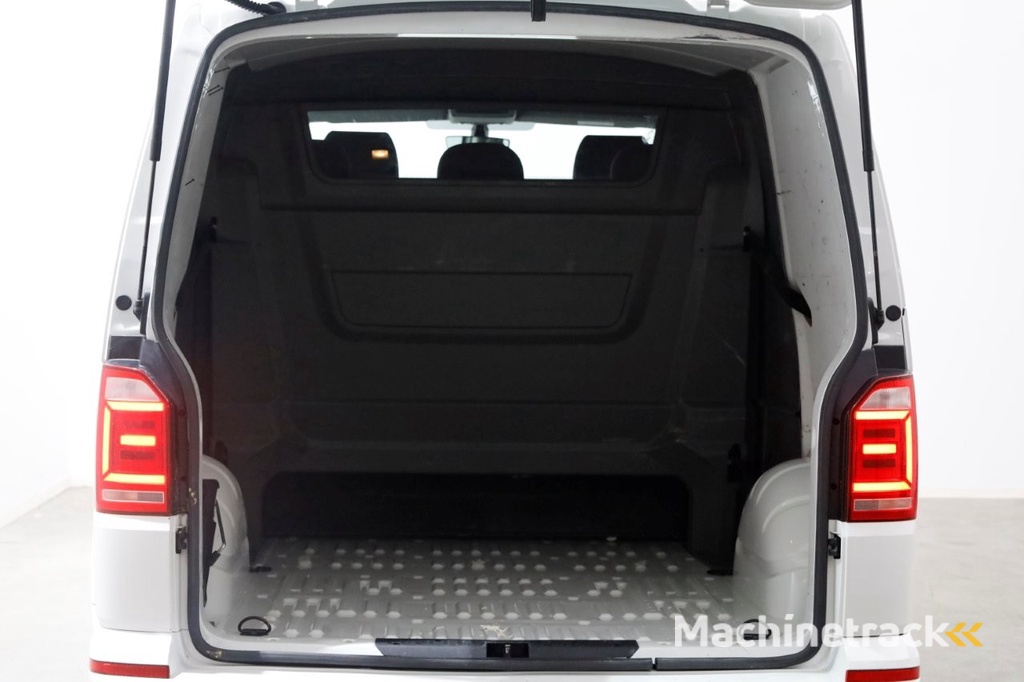 Volkswagen Transporter T6 2.0 TDI E6 L1H1 Highline D.C. LED/ACC 02-2018