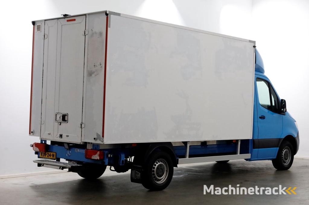 Mercedes-Benz Sprinter 311 CDI 7G Automaat RWD Bakwagen met achterdeuren Airco 03-2021