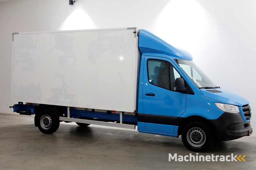 Mercedes-Benz Sprinter 311 CDI 7G Automaat RWD Bakwagen met achterdeuren Airco 03-2021
