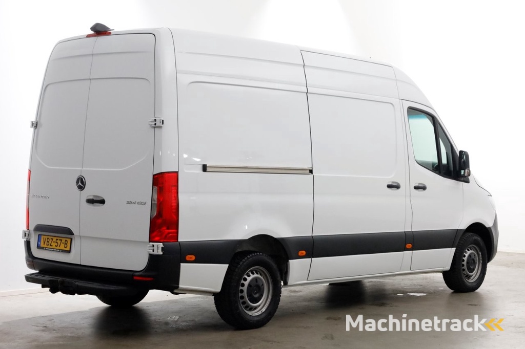 Mercedes-Benz Sprinter 314 CDI 143pk E6 7G Automaat RWD L2H2 Airco/Camera/Inrichting 09-2019
