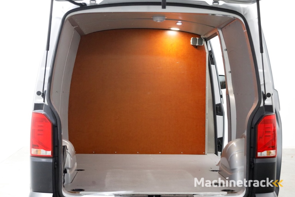 Volkswagen Transporter T6.1 2.0 TDI 150pk Lang DSG-Automaat Trendline Airco/Achterklep 01-2020