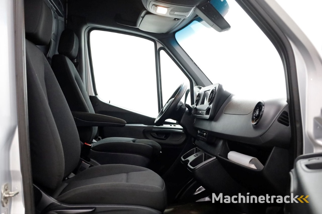 Mercedes-Benz Sprinter 314 CDI 143pk E6 RWD 7G Automaat L2H2 Airco/Camera/Trekhaak 3500kg 05-2019