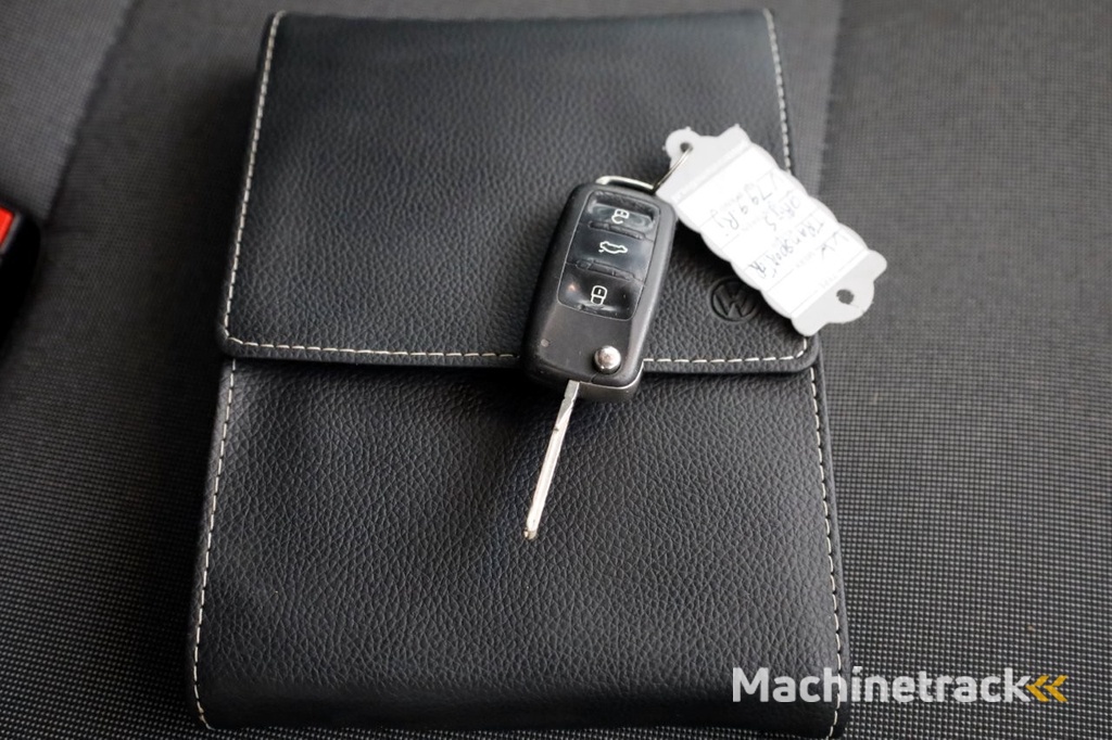 Volkswagen Transporter T6 2.0 TDI 102pk L2H2 Airco/Navi/Achterklep 07-2018