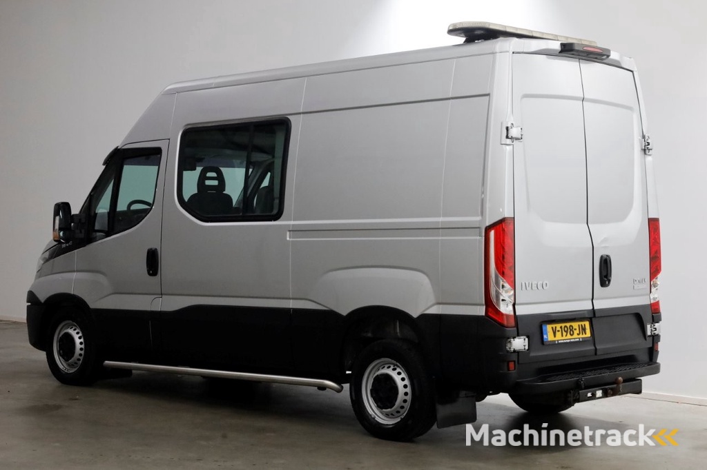 Iveco Daily 35S21 3.0 210pk Euro6 HiMatic Automaat L2H2 D.C. Trekhaak 3500kg 10-2017