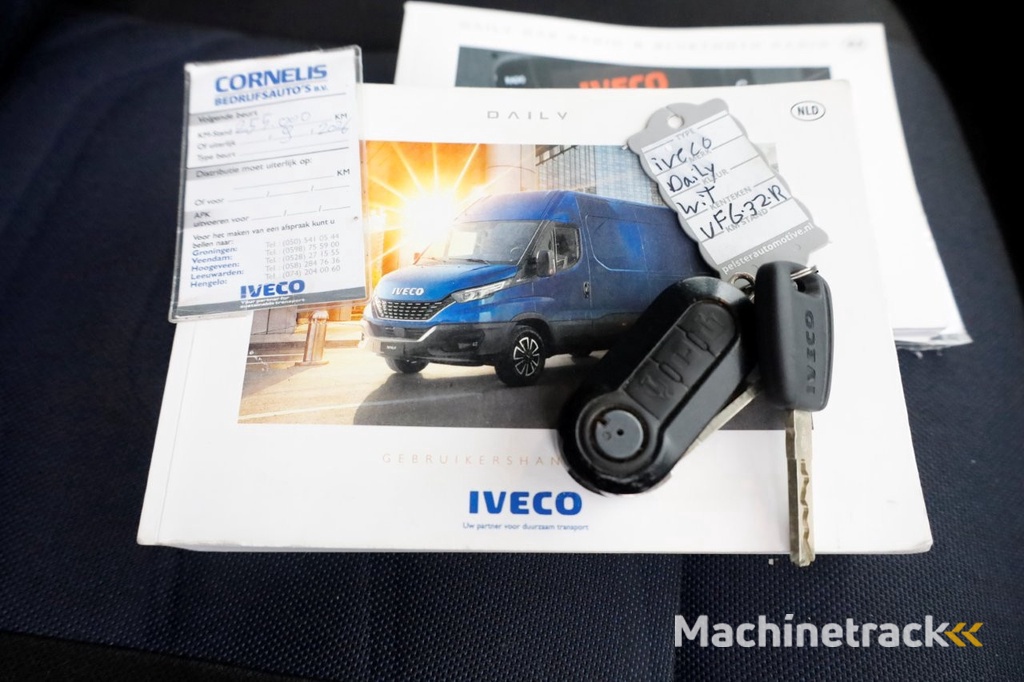 Iveco Daily 35C16 160pk L2H2 Dubbel Lucht Airco/Trekhaak 3500kg 03-2020
