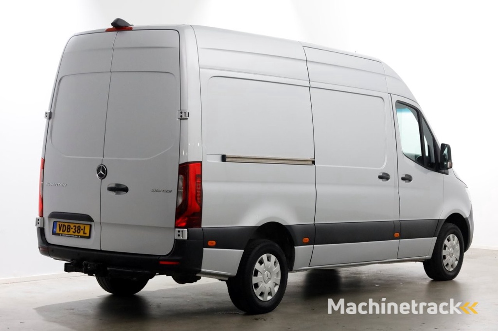Mercedes-Benz Sprinter 319 CDI 3.0 V6 190pk E6 7G Automaat LED/Camera/Navi Trekhaak 3500kg 10-2019
