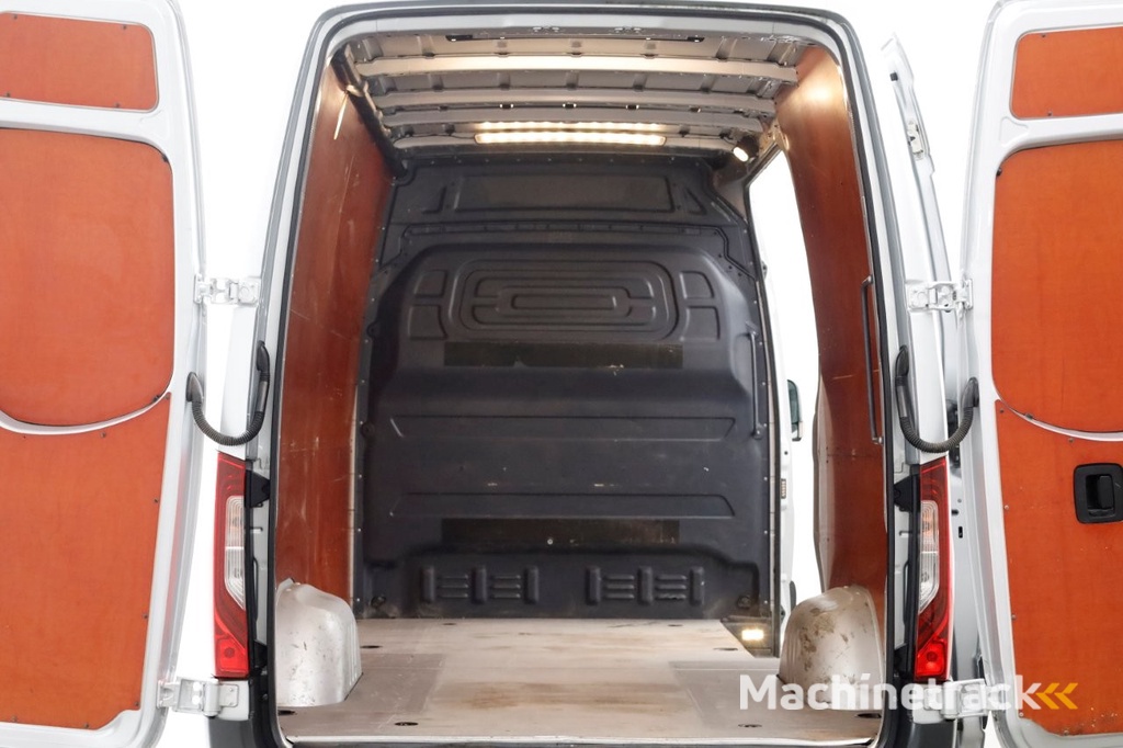 Mercedes-Benz Sprinter 319 CDI 3.0 V6 190pk E6 7G Automaat LED/Camera/Navi Trekhaak 3500kg 10-2019