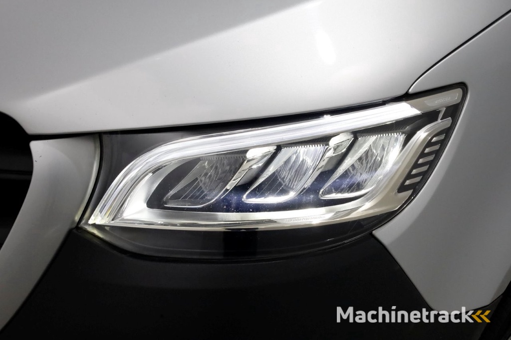 Mercedes-Benz Sprinter 319 CDI 3.0 V6 190pk E6 7G Automaat LED/Camera/Navi Trekhaak 3500kg 10-2019