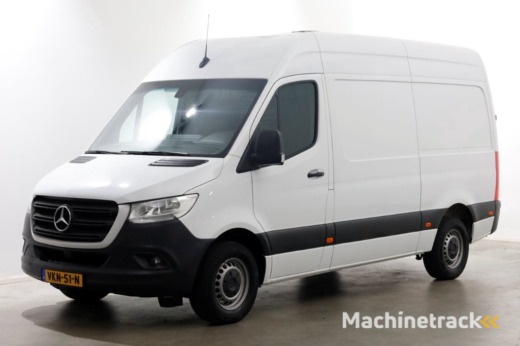 Mercedes-Benz Sprinter 315 CDI 150pk RWD L2H2 9G Automaat Airco/Navi/Camera 06-2021