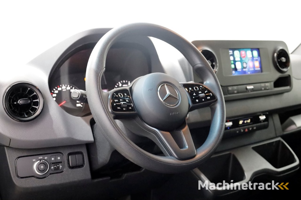 Mercedes-Benz Sprinter 315 CDI 150pk RWD L2H2 9G Automaat Airco/Navi/Camera 06-2021
