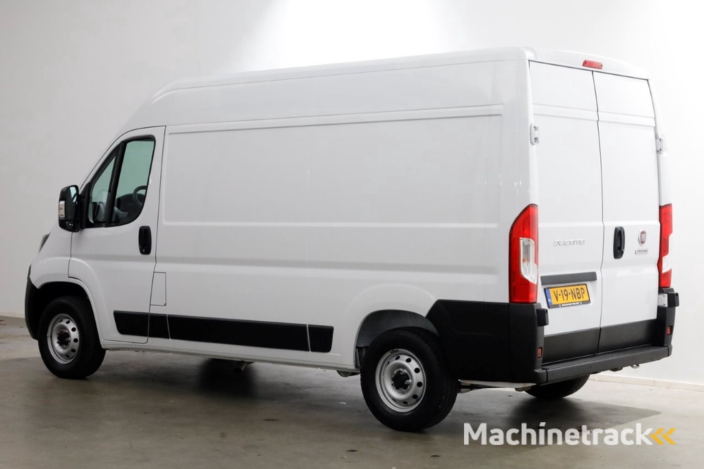 Fiat Ducato 30 2.2 MultiJet 120pk L2H2 Airco/PDC 02-2023