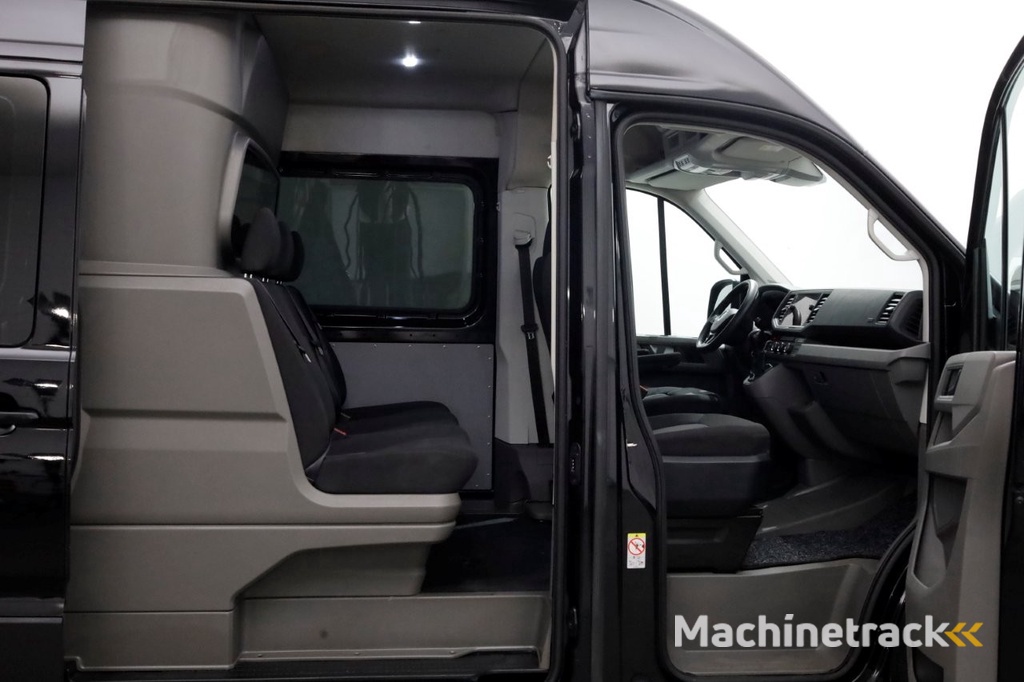 Volkswagen Crafter 50 2.0 TDI 177pk L4H3 (L3H2) DSG-Automaat D.C. Trekhaak 3500kg 01-2021