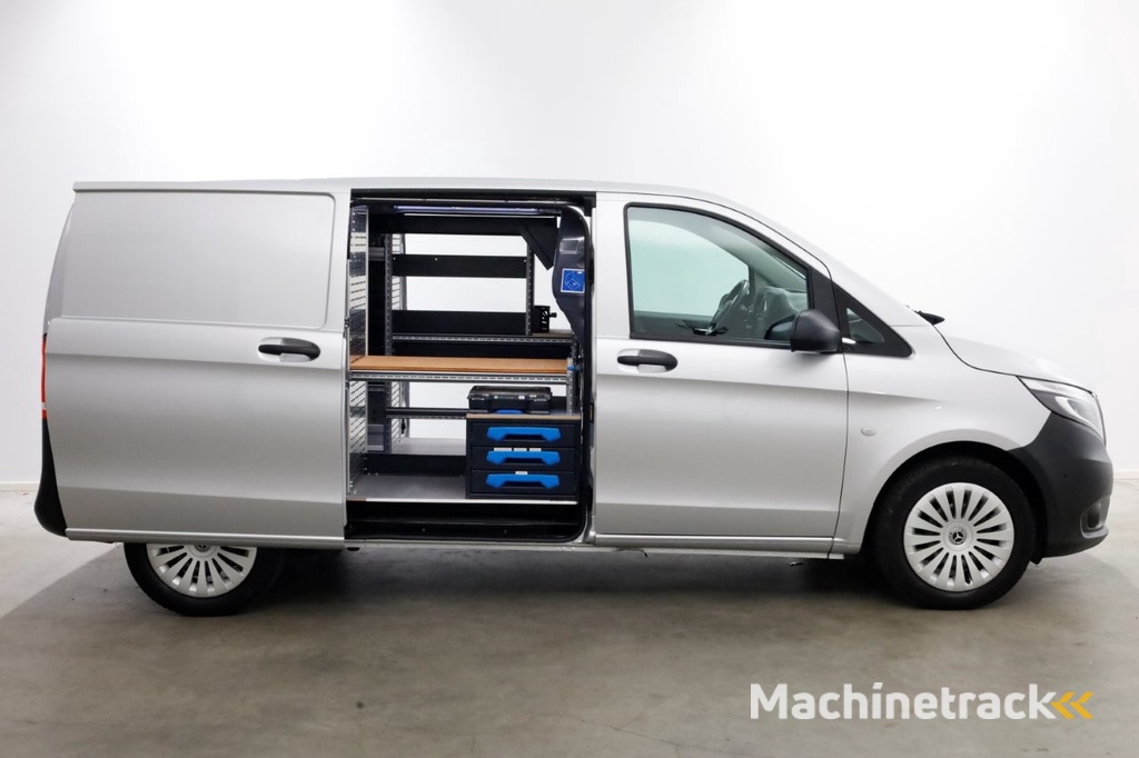 Mercedes-Benz Vito CDI 136pk Compact 9G Automaat 2x Schuifdeur/LED/Camera/Inrichting 07-2022