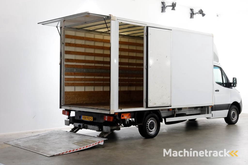 Mercedes-Benz Sprinter 316 CDI 163pk 7G Automaat Bakwagen met laadklep + Trekhaak 09-2019
