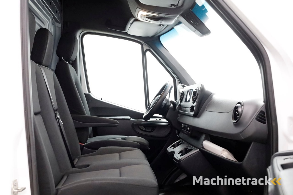 Mercedes-Benz Sprinter 314 CDI 143pk E6 RWD 7G Automaat L2H2 Navi/Camera/Trekhaak 3500kg 10-2019