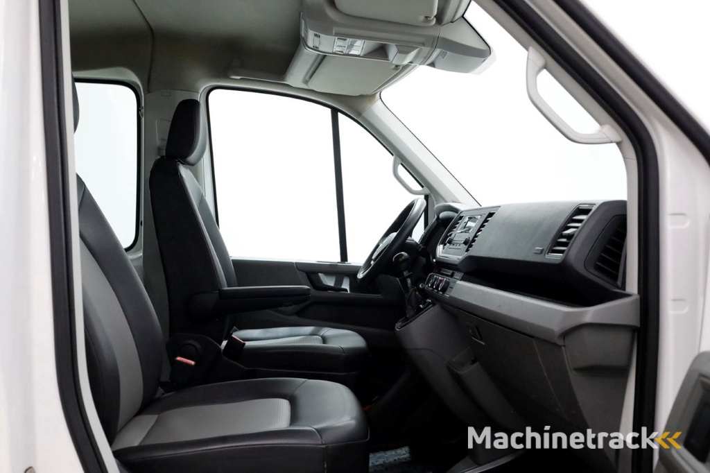 Volkswagen Crafter 35 2.0 TDI E6 L2H1 D.C. Van den Born Kipper 07-2018