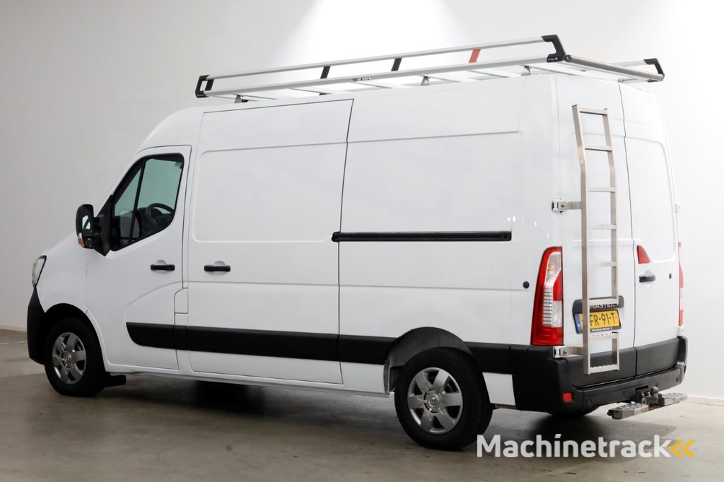 Renault Master T35 2.3 dCi 150pk L2H2 Automaat Airco/Imperiaal/2x Schuifdeur 03-2020