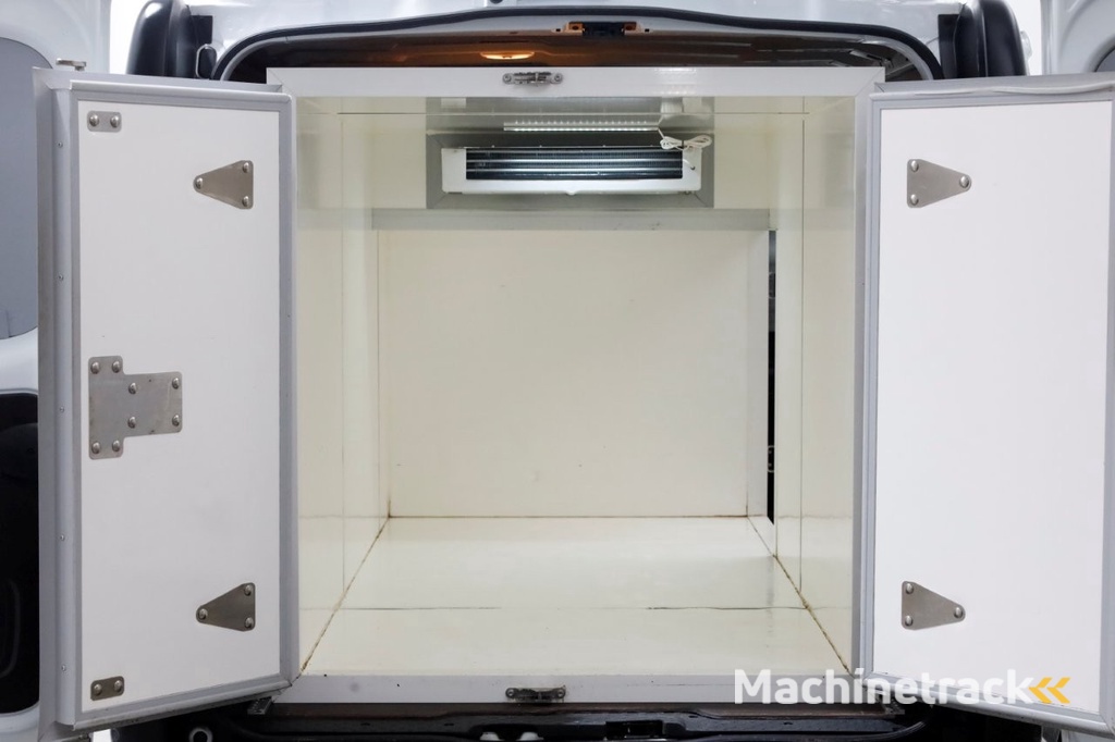 Renault Trafic 2.0 dCi 110pk L2H1 Work Edition Koelwagen 08-2023