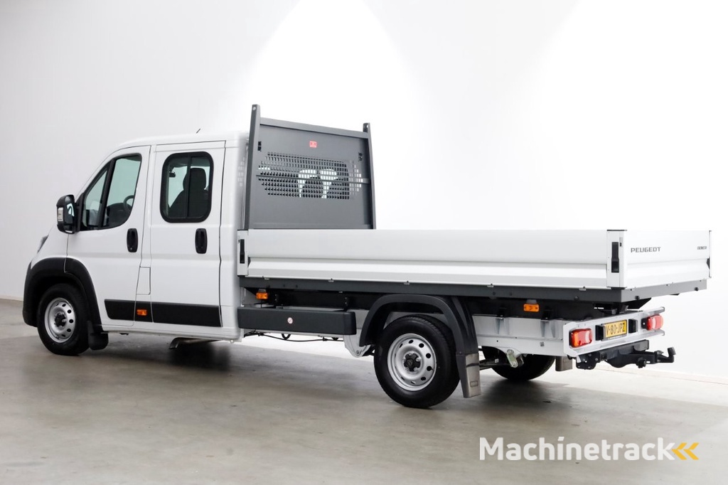 Peugeot Boxer 2.2 BlueHDi 140pk D.C. Open Laadbak Trekhaak 3000kg BPM-Vrij 11-2024