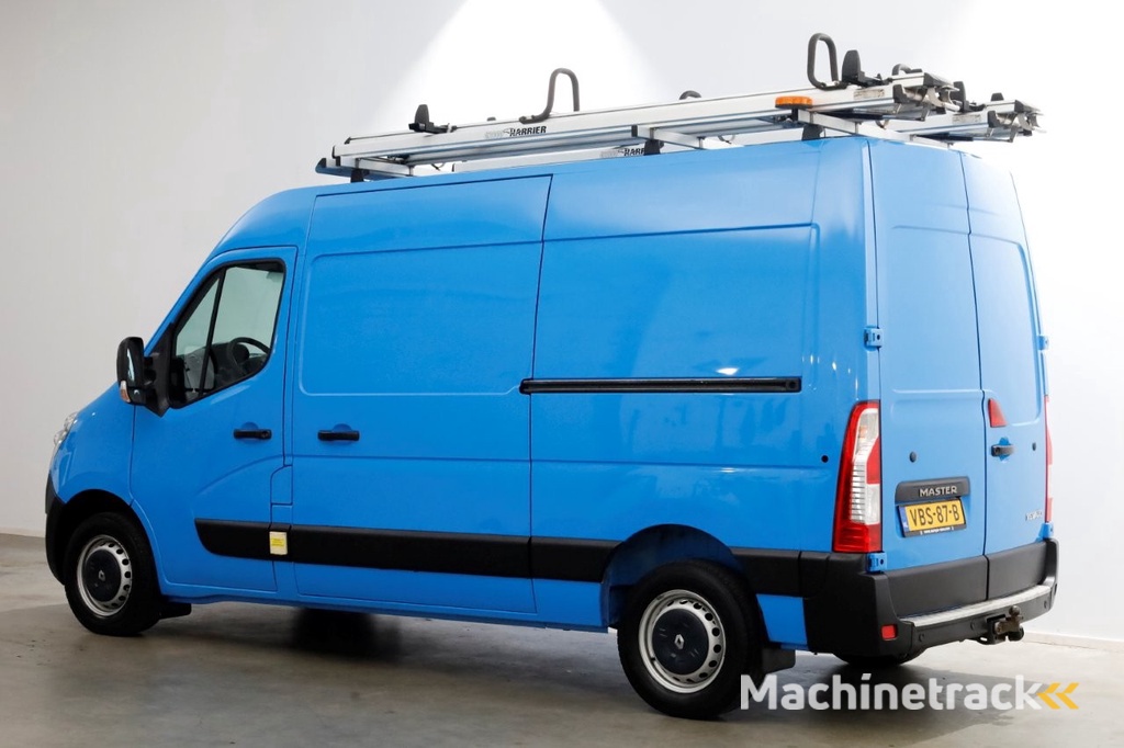 Renault Master T35 2.3 dCi 130pk E6 L2H2 Airco/Inrichting/2x Schuifdeur 09-2019