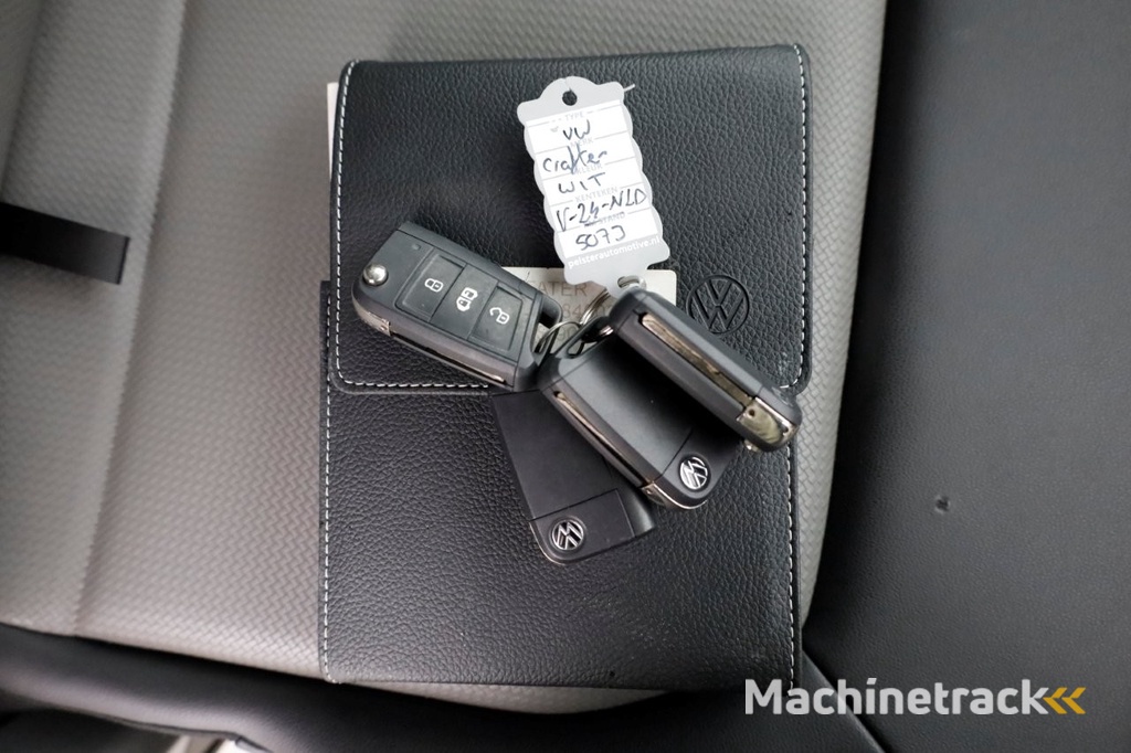 Volkswagen Crafter 35 2.0 TDI 177pk RWD L3H3 (L2H2) Airco/Navi/Camera Trekhaak 3500kg 09-2021