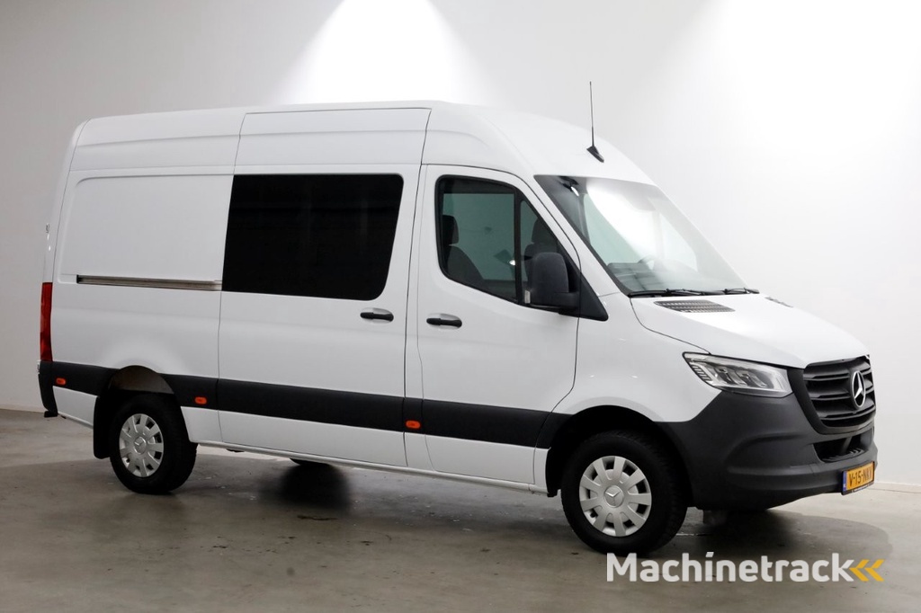 Mercedes-Benz Sprinter 317 CDI 170pk RWD L2H2 D.C. LED/Navi/Camera/Trekhaak 3500kg 03-2021