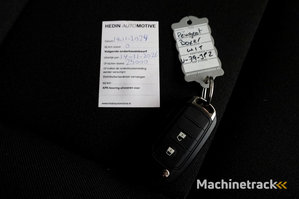 Peugeot Boxer 2.2 BlueHDi 140pk D.C. Open Laadbak Trekhaak 3000kg BPM-Vrij 11-2024