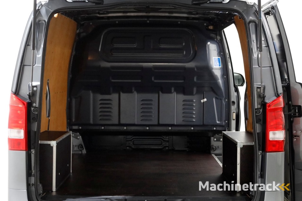 Mercedes-Benz Vito 114 CDI 136pk RWD Compact 9G Automaat Navi/Camera/Achterklep 04-2022